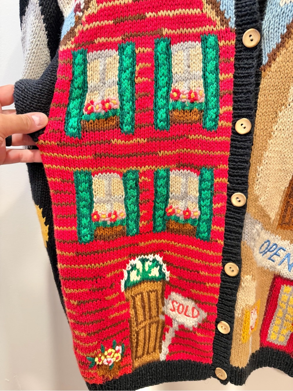 VINTAGE 90s THE EAGLES EYE Hand Knit Cottagecore House For Sale Cardigan - Picture 4 of 10